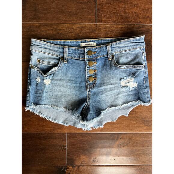 Billabong Pants - Billabong high rise buttenfly jean shorts size 27